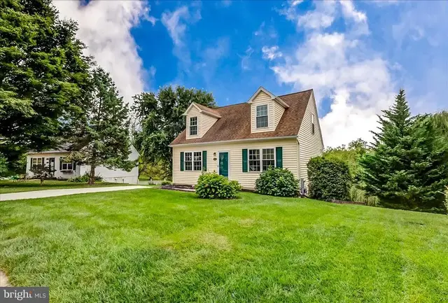 3849 Dakota Rd, Hampstead