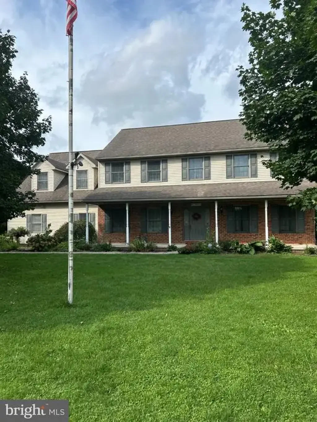 1420 Rohrerstown Rd, LANCASTER