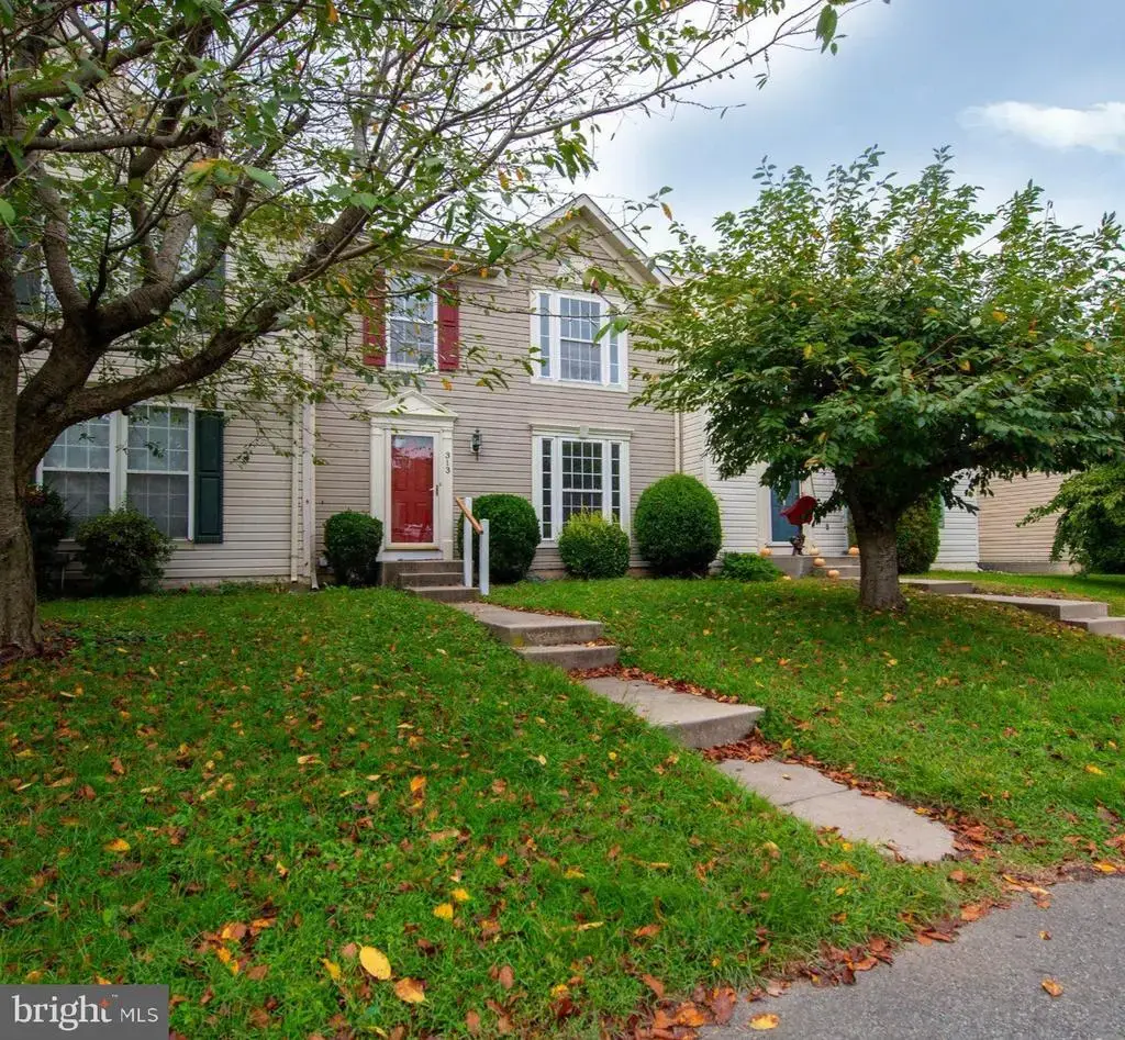313 Roundhouse Dr, PERRYVILLE
