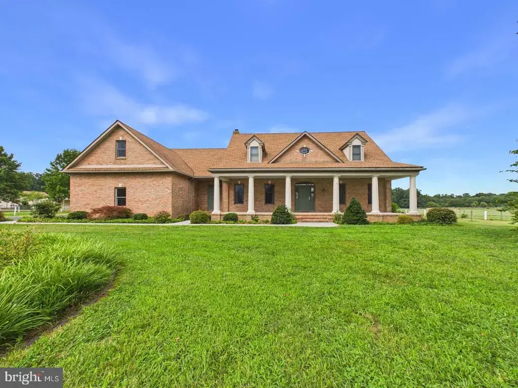 95 Ringside Dr, DOVER