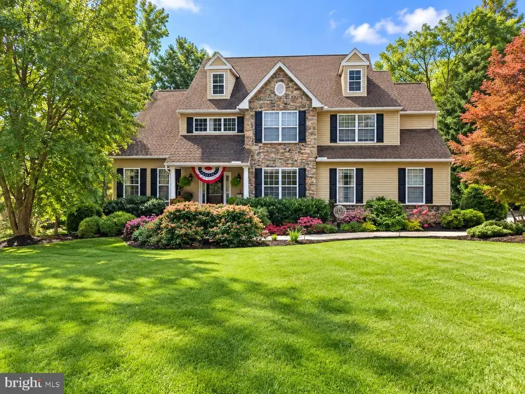 116 Cooper Hawk Dr, COATESVILLE