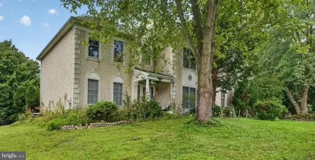827 Corner Ketch Rd, Newark