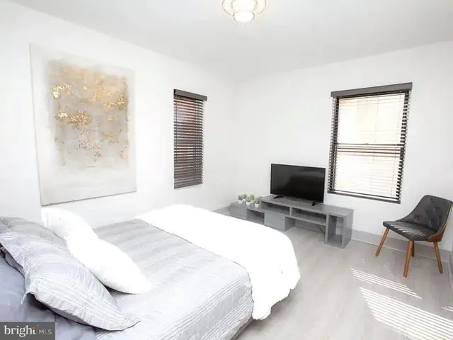 19 W Mulberry St #6e, Baltimore