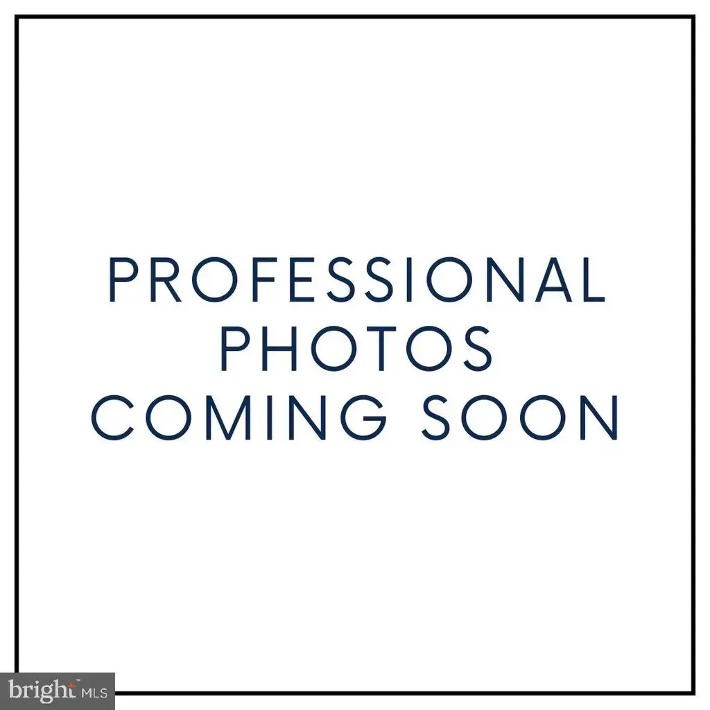 1400 S Edgewood St #521, ARLINGTON