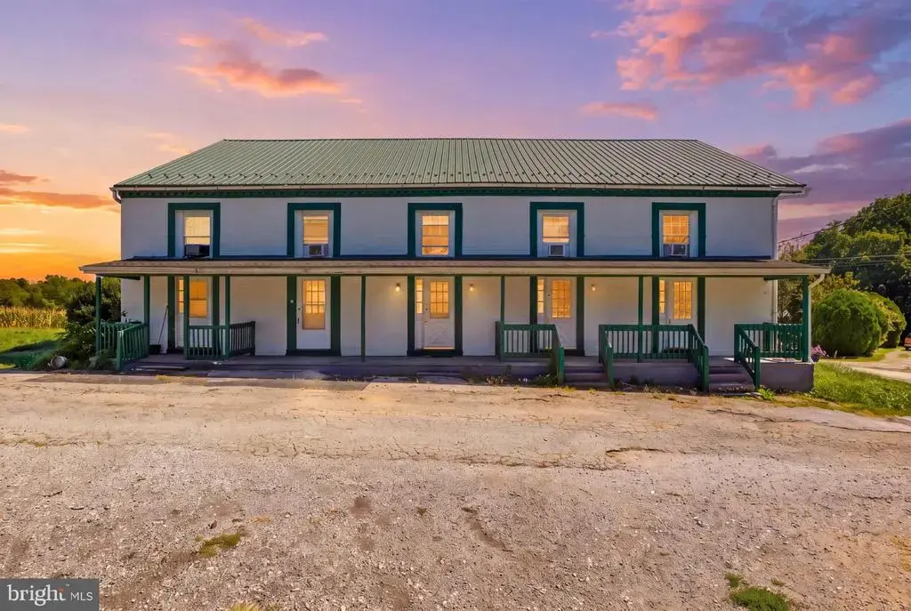1099 Irishtown Rd, NEW OXFORD