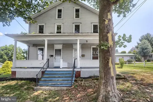 117 3rd St, Millersburg