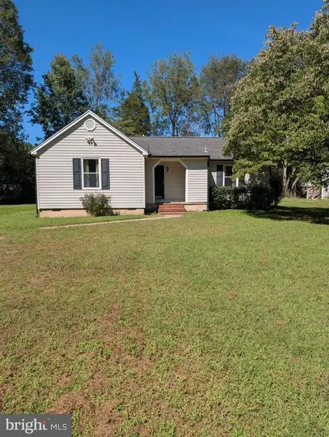 215 Hamilton Dr, Ruther Glen