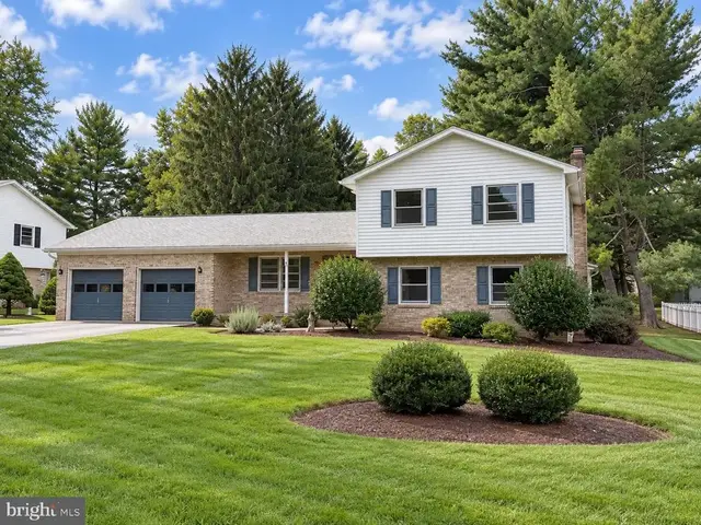 6903 Greenvale Ct, Frederick