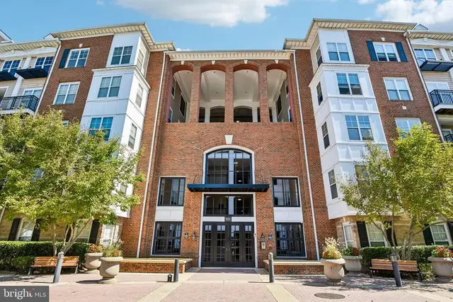 501 Hungerford Dr #244, Rockville