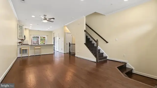 9824 Fields Rd, Gaithersburg