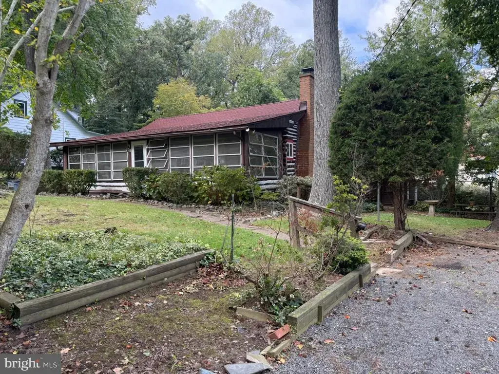 1538 Lilac Rd, ST LEONARD