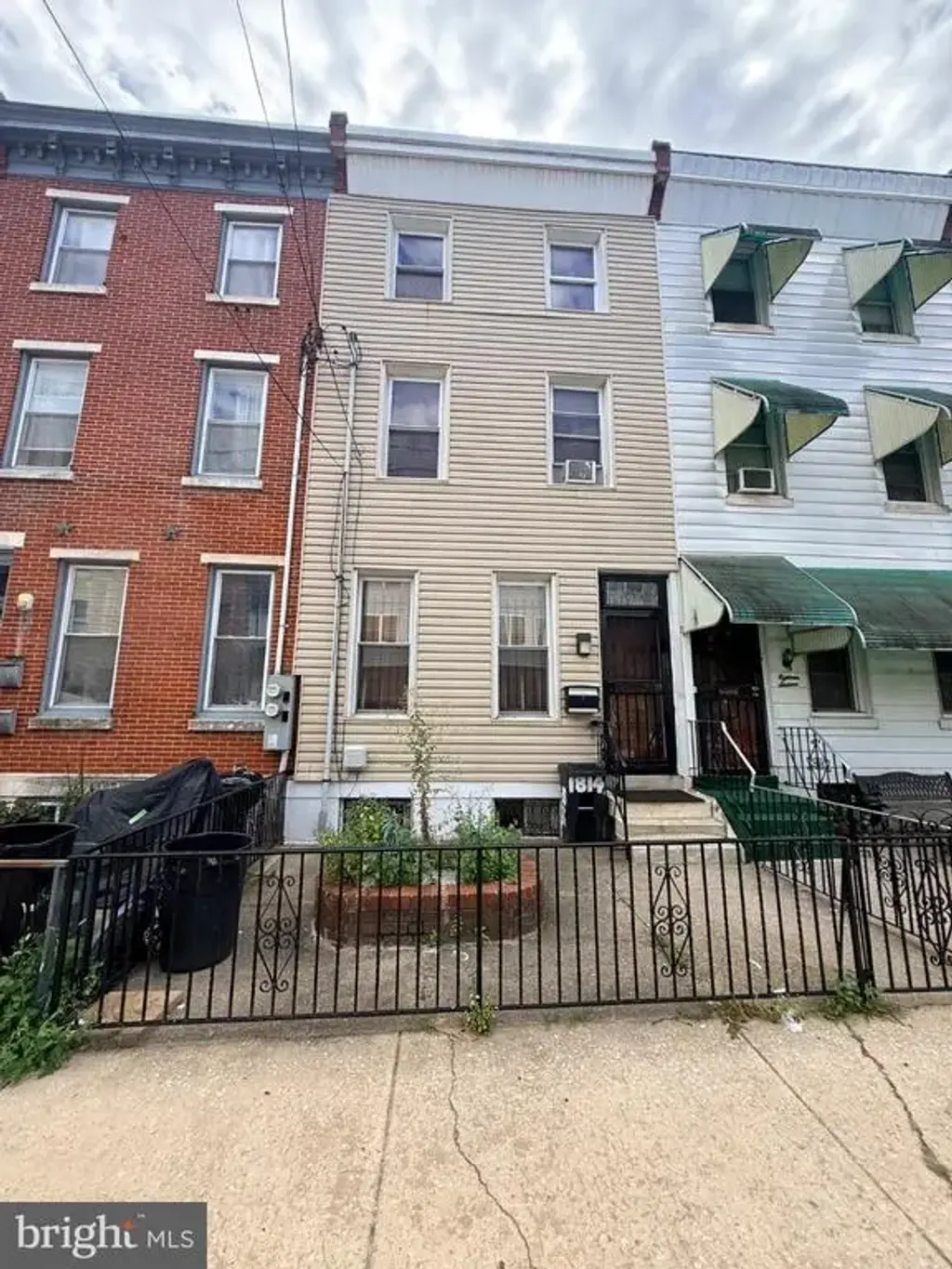 1814 W Master St, PHILADELPHIA