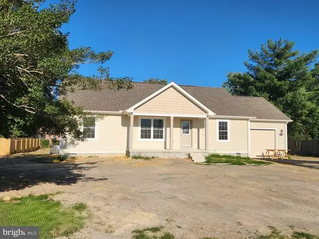 743 Atlanta Rd, Seaford