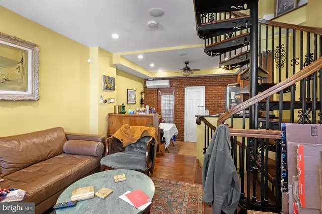 928 Irving St, Philadelphia