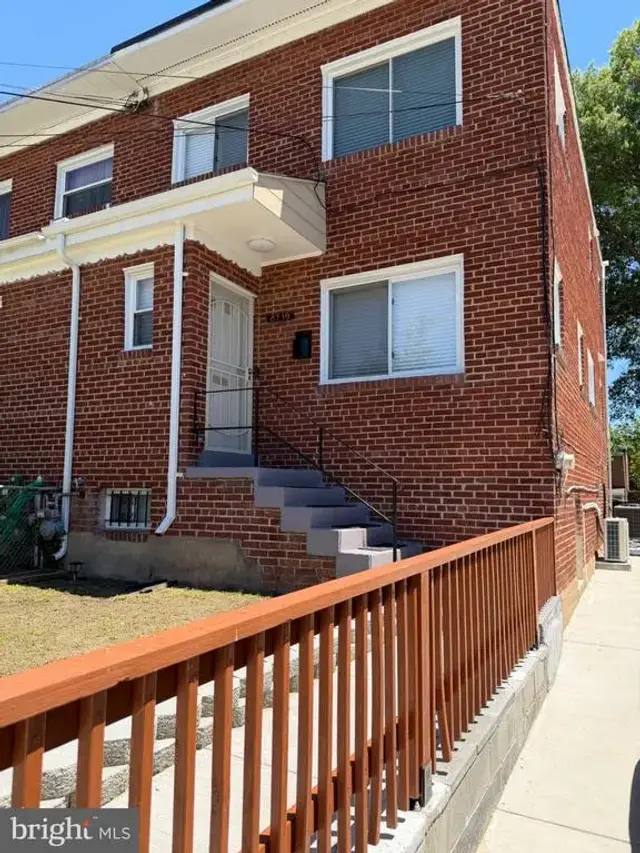 8315 Navahoe Dr, Silver Spring