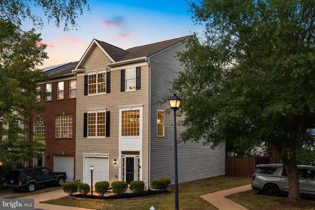 18778 Trident Sq, LEESBURG