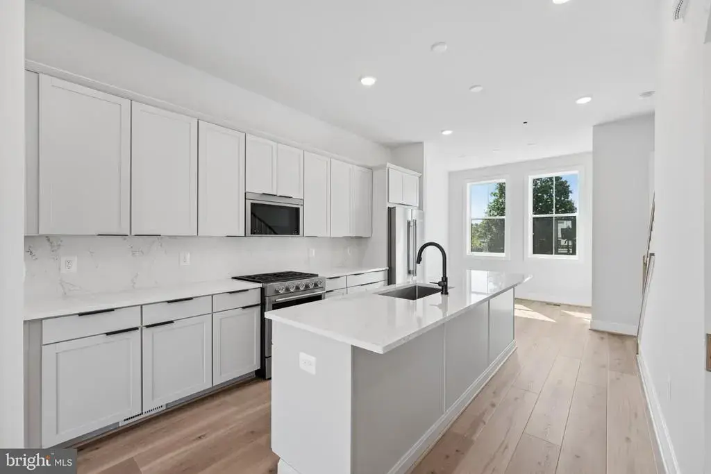 5965 Josiah Henson Pkwy, NORTH BETHESDA