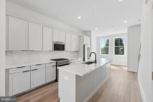 5965 Josiah Henson Pkwy, North Bethesda