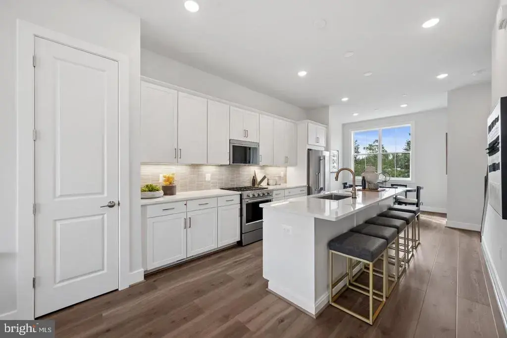 5965 Josiah Henson Pkwy, NORTH BETHESDA