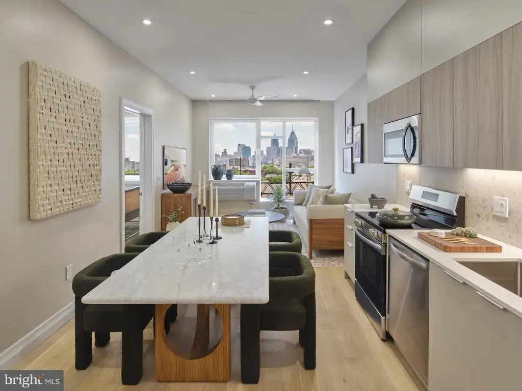 815 - 17-00 N Poplar St #1 Br R, PHILADELPHIA