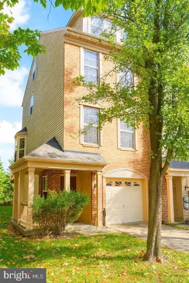 24 Bailey Ln, Owings Mills
