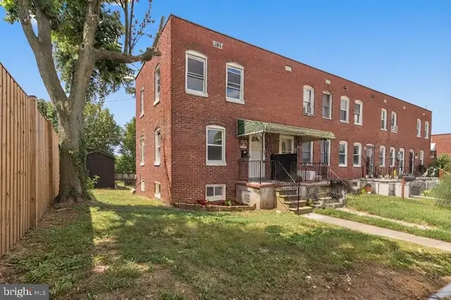 5230 Patrick Henry Dr, Baltimore
