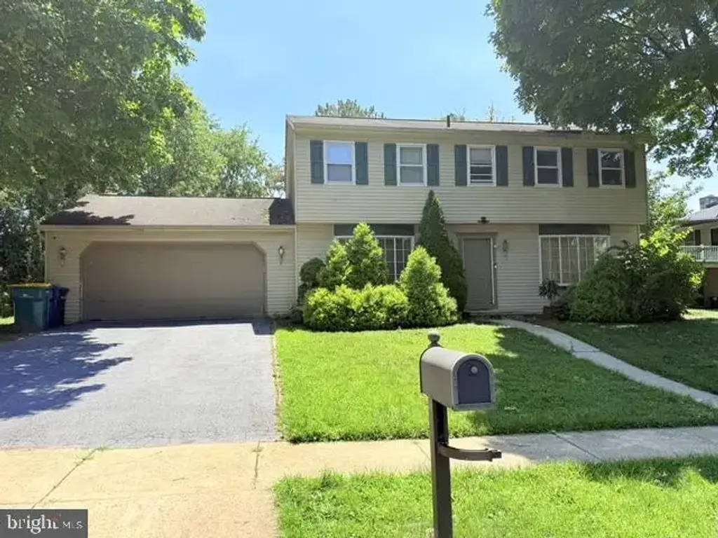 2112 Rosewood Ct, WYOMISSING
