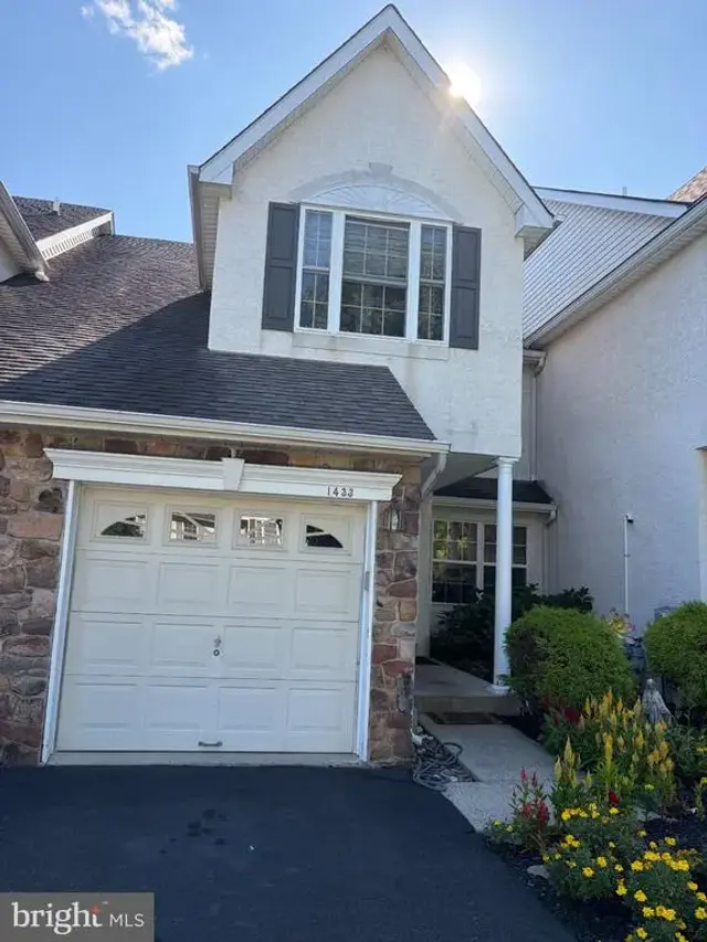 1433 Heron Way, Chalfont
