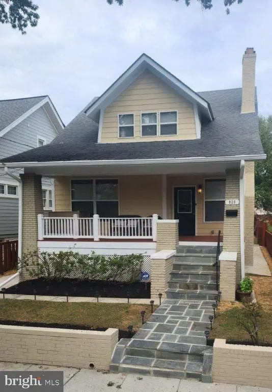 829 Whittier Pl Nw, WASHINGTON