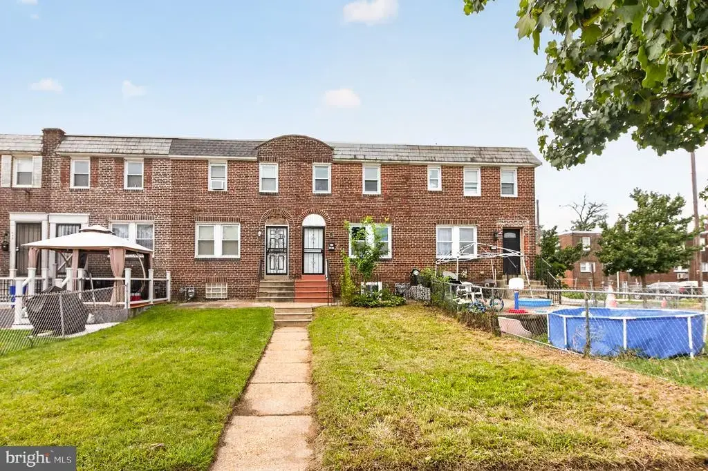 443 Raritan St, CAMDEN