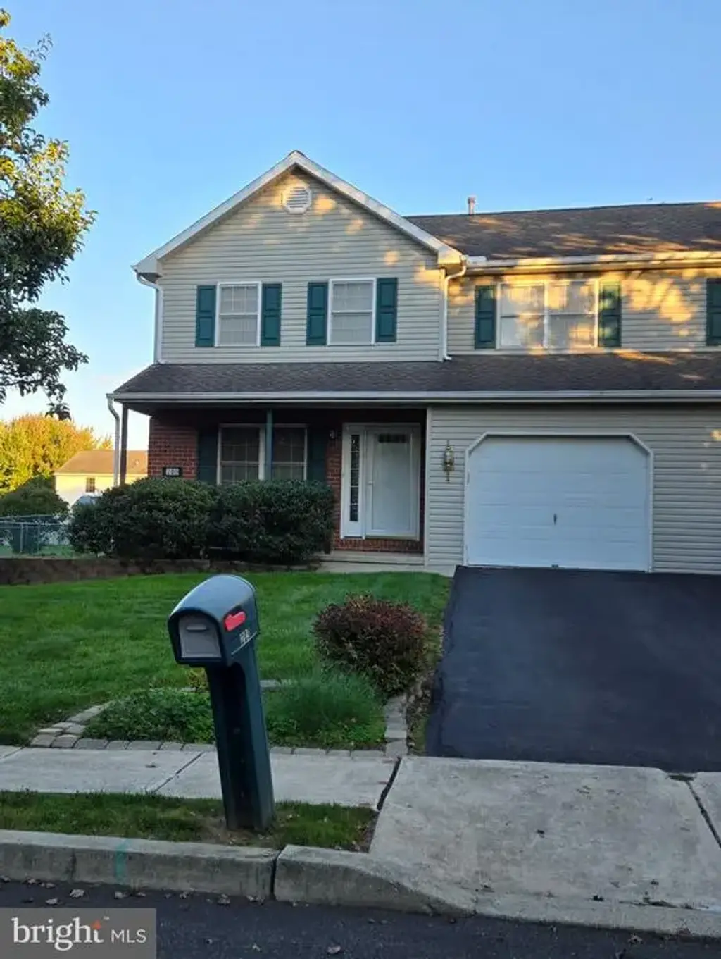 209 Shire Ln, WERNERSVILLE