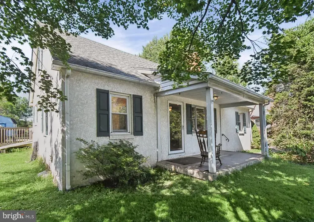 61 N Township Line Rd, ROYERSFORD