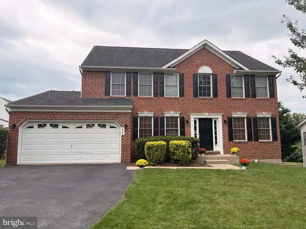 404 Bridlewreath Way, MT AIRY