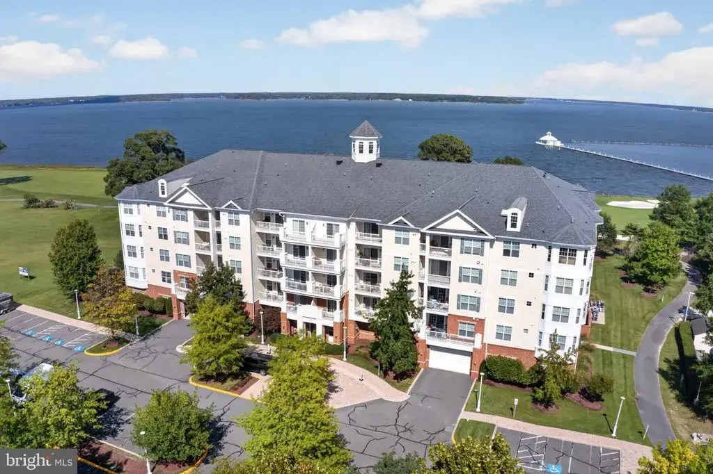2700 Willow Oak Dr #310c, CAMBRIDGE