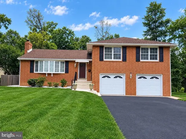 208 Sypherd Dr, Newark
