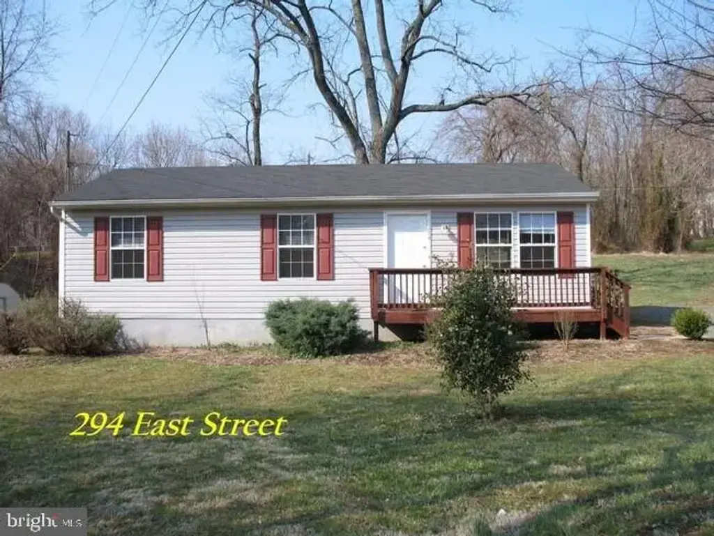 294 East St, WARRENTON