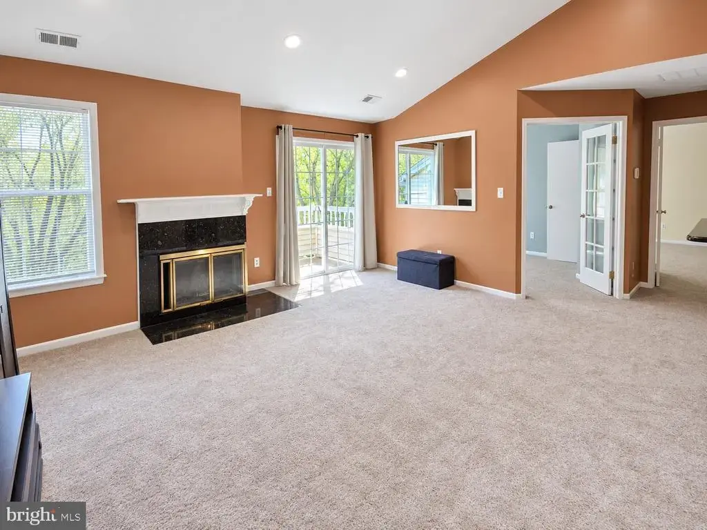207 Salem Ct #11, PRINCETON