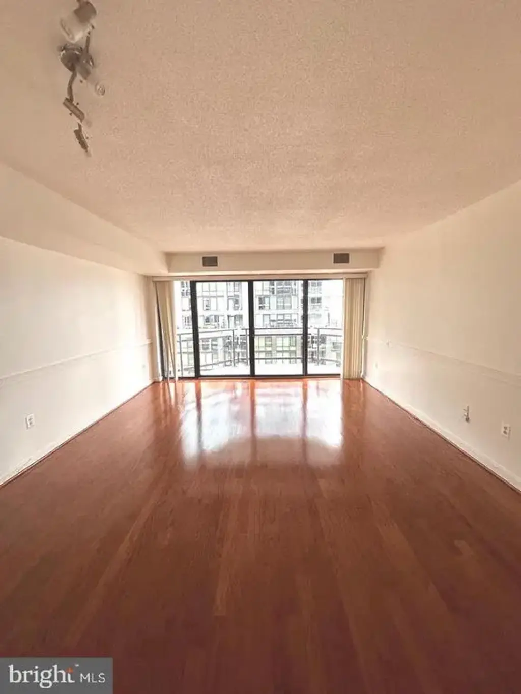 N/A, ARLINGTON