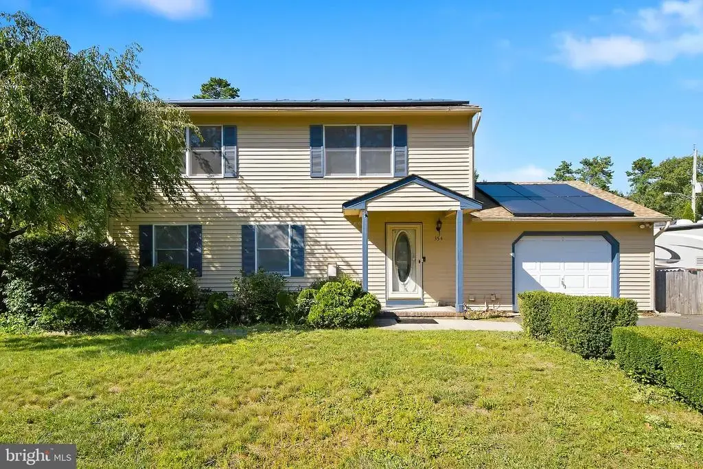 354 Veterans Blvd, BAYVILLE