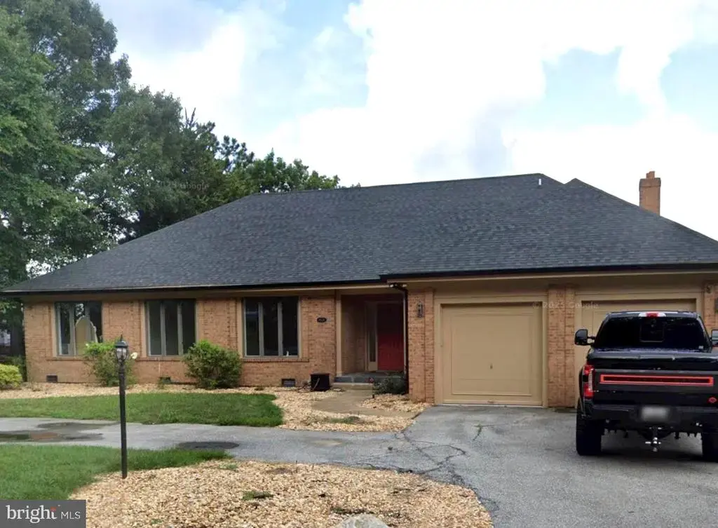 11530 Magnolia Ct, ISSUE