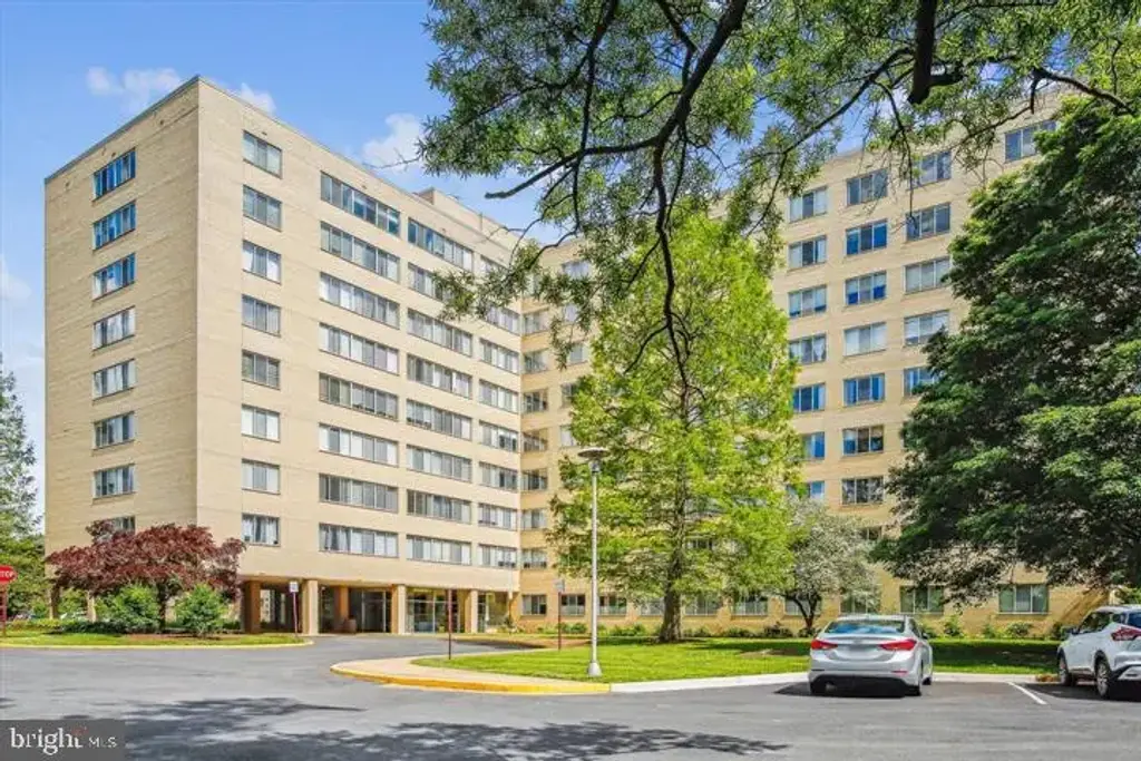 6641 E Wakefield Dr #310, ALEXANDRIA