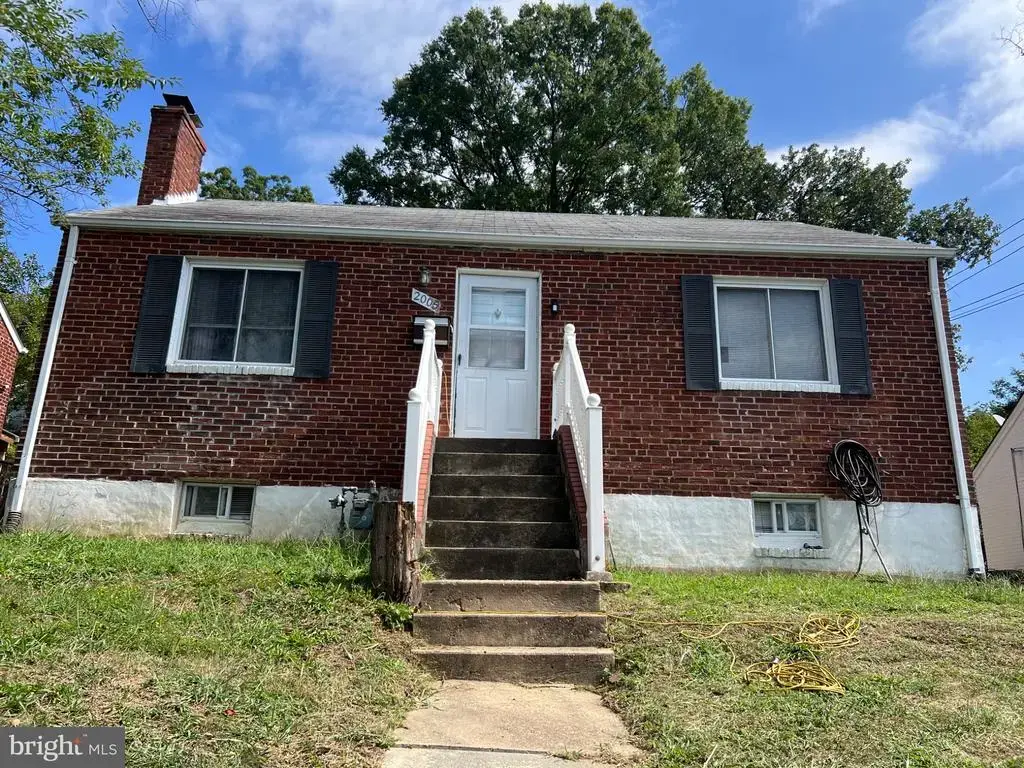 2005 S Quebec St, ARLINGTON