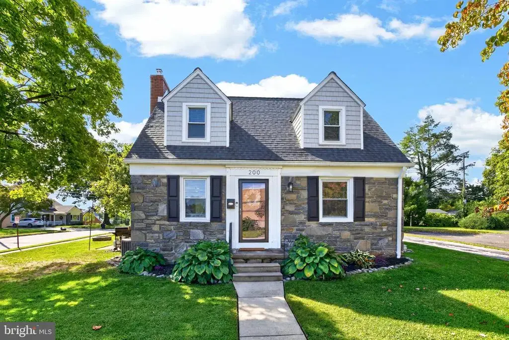 200 Providence Rd, MORTON