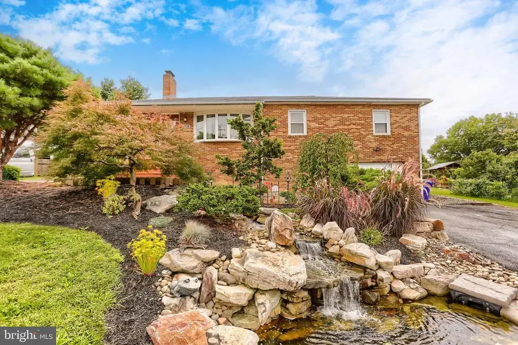 2505 Linglestown Rd, HARRISBURG