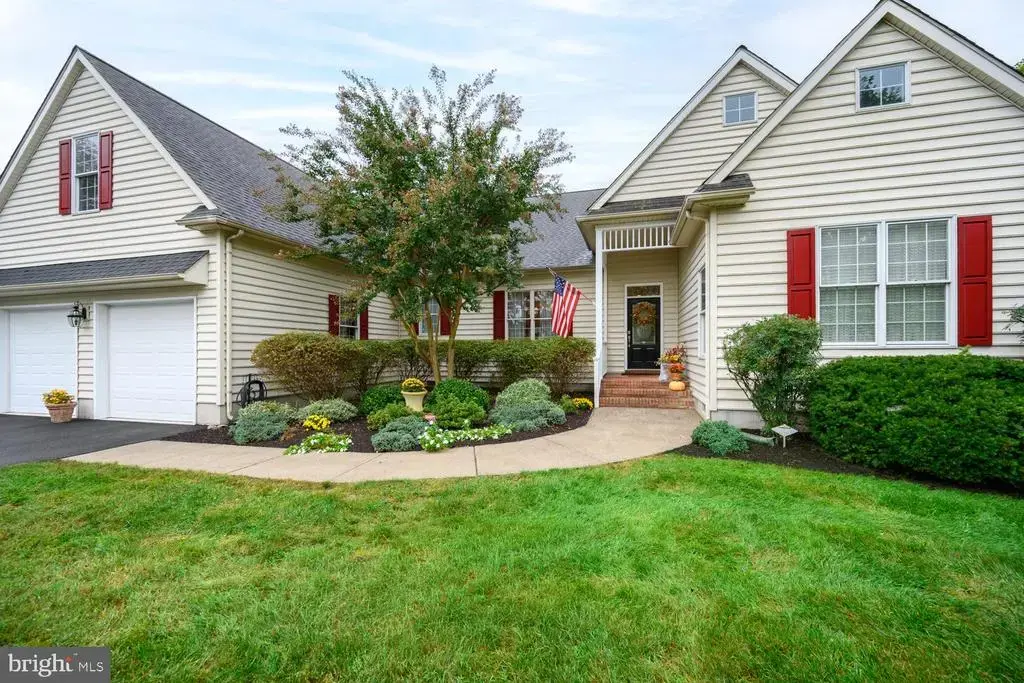 28597 Clubhouse Dr, EASTON