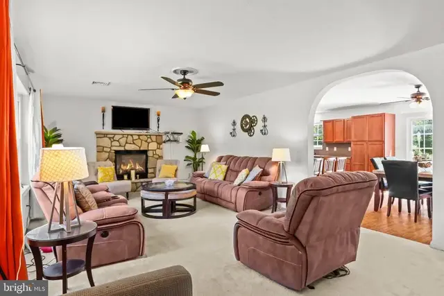 2742 Long Pond Rd, Long Pond