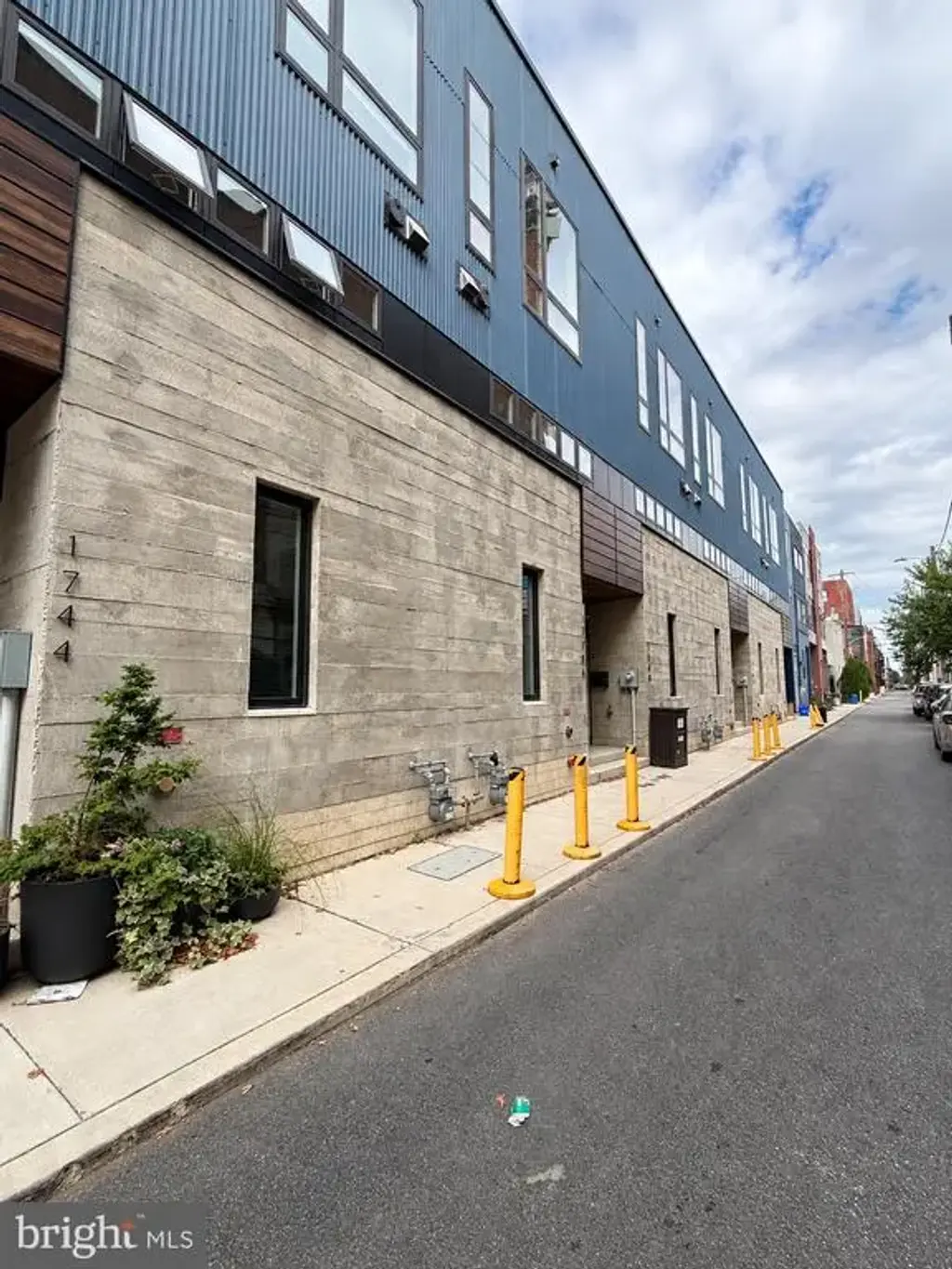 1748 N Hope St, PHILADELPHIA