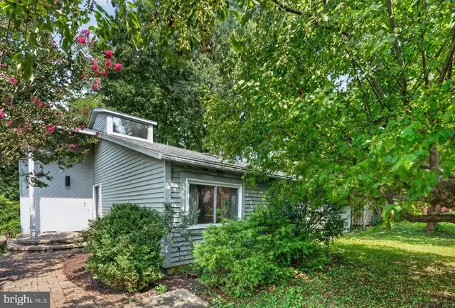 6 Youngs Farm Ct, Annapolis