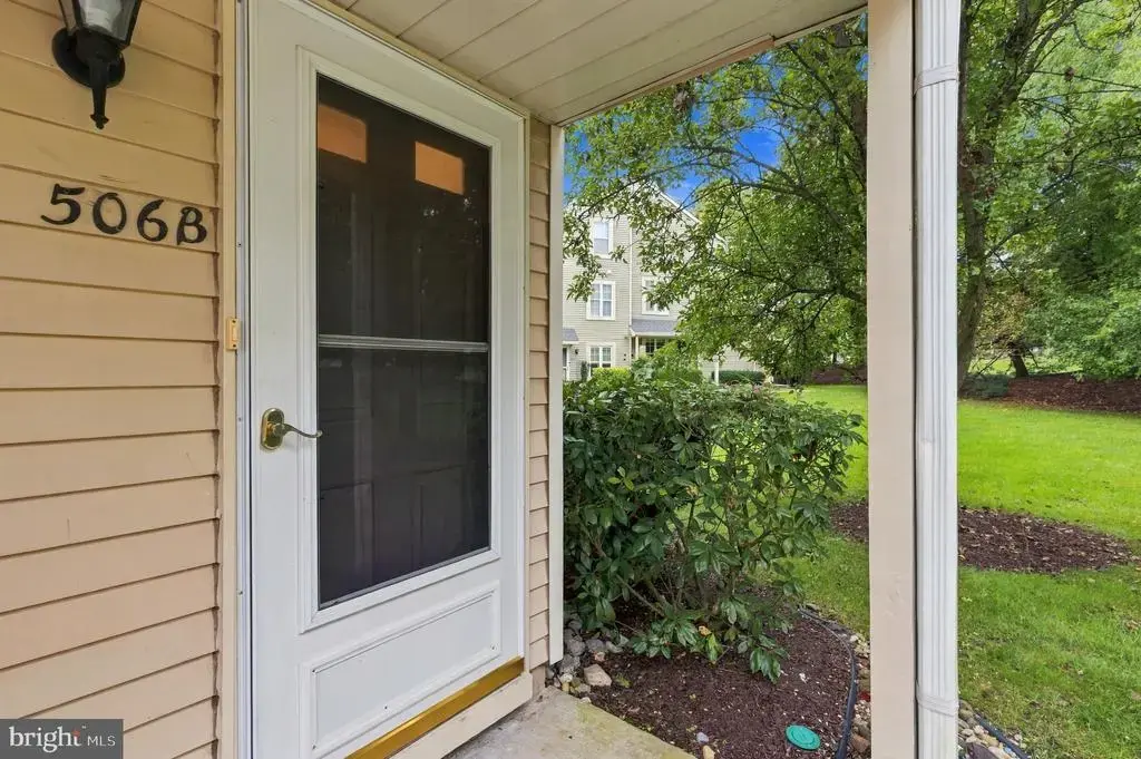 506b Ralston Dr, MOUNT LAUREL
