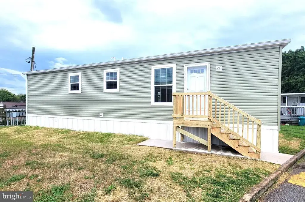 24 Joseph Ave, BIRDSBORO